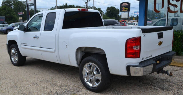 chevrolet silverado 1500 2013 1GCRCSE05DZ165109 image chevrolet silverado 1500 2013 1GCRCSE05DZ165109 image